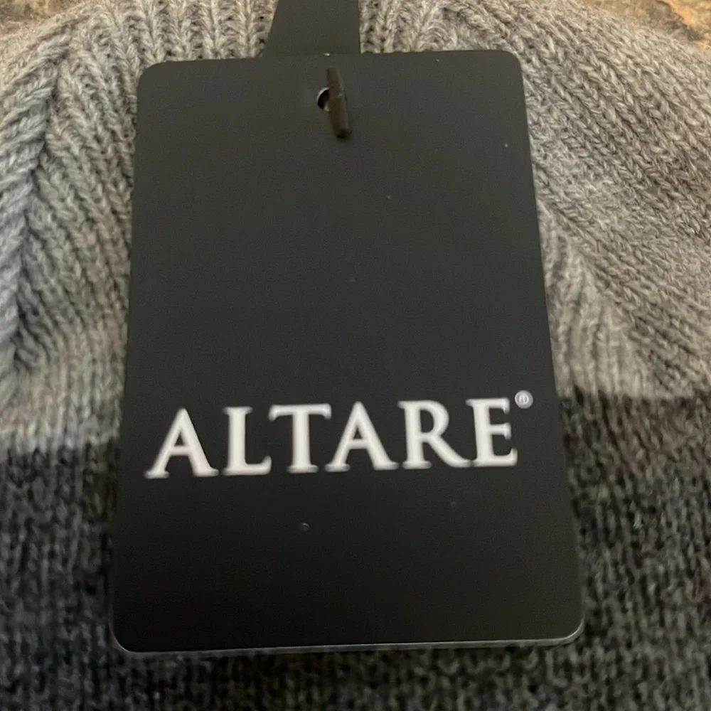 Stocking Cap NWT from Nordstrom Altare Gray Stripes - Picture 6 of 6